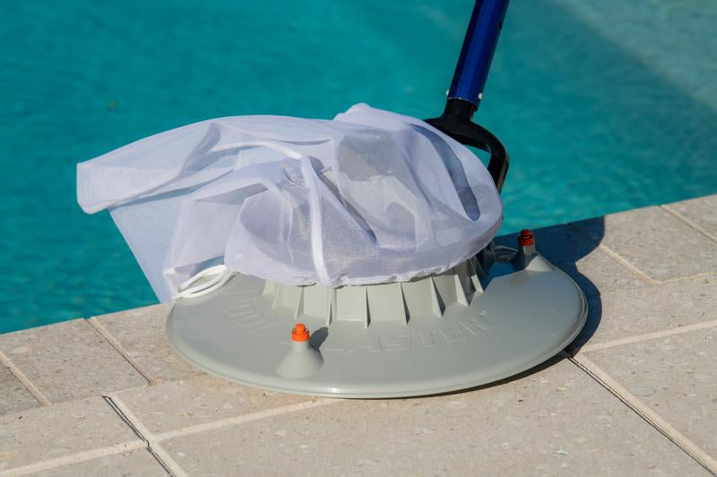 Water Tech Volt Battery Powered Leaf Vac